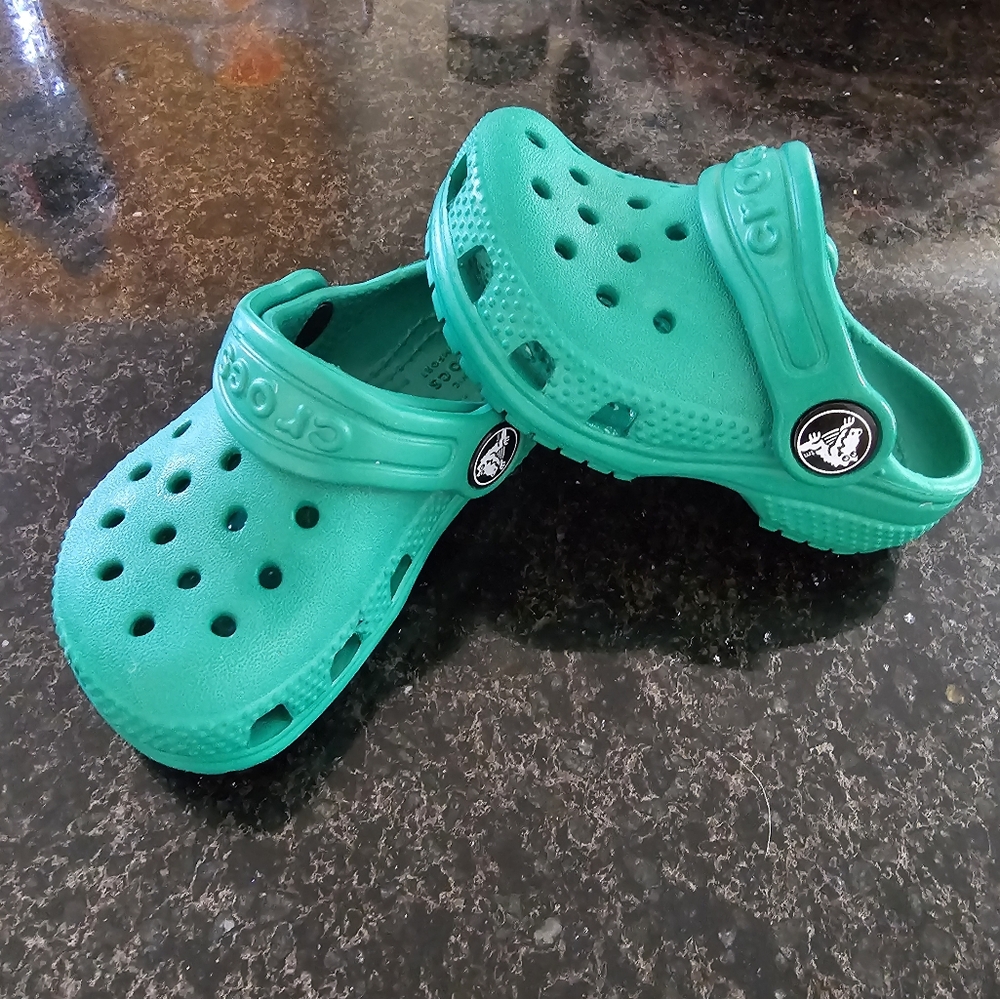 Infant size 4 Crocs green